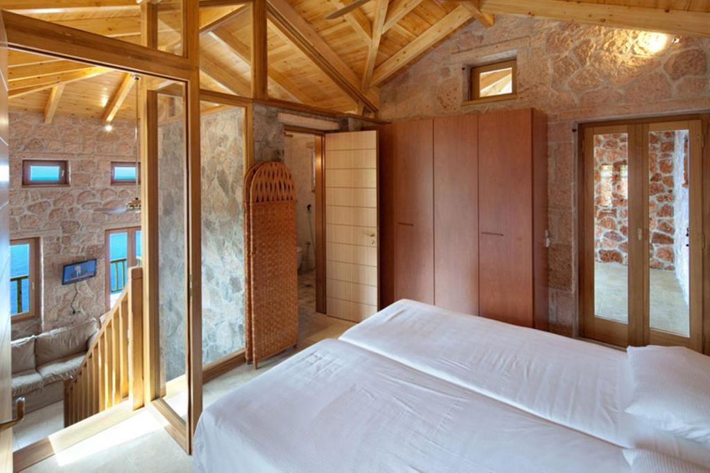 Beyond Villas Áyios Nikítas Szoba fotó