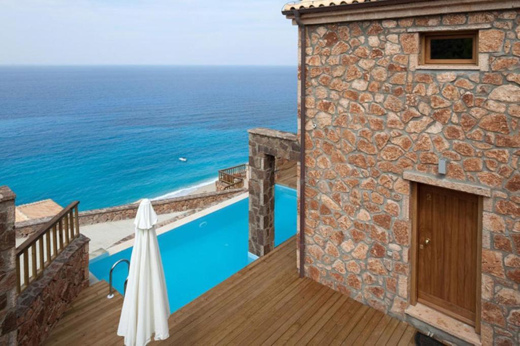 Beyond Villas Áyios Nikítas Szoba fotó